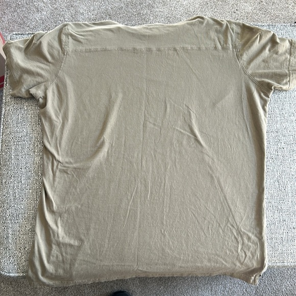 Mens large Kuhl short sleeve shirt. Olive green - Picture 6 of 7